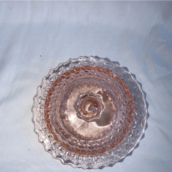 Vintage Pink Depression Glass Round Covered Butter Dish - Diamond Point - Picture 3 of 13